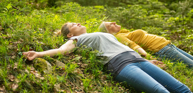 Waldyoga mit Sonja Schett in Bayern nahe Salzburg